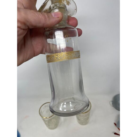 Antique 1800s Hawkes Etched Decanter & Two Glasses Dresser/Apothecary/Bottle 7” - Picture 12 of 16